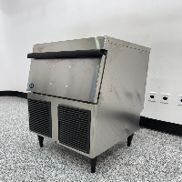 Hoshizaki Ice Maker image 1